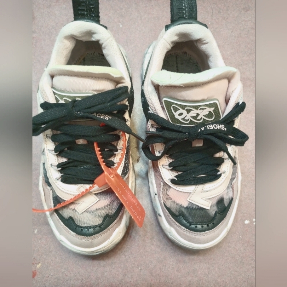 2013 off whites